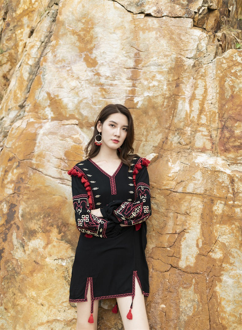 National Style Holiday Heavy Industry Embroidery Dress