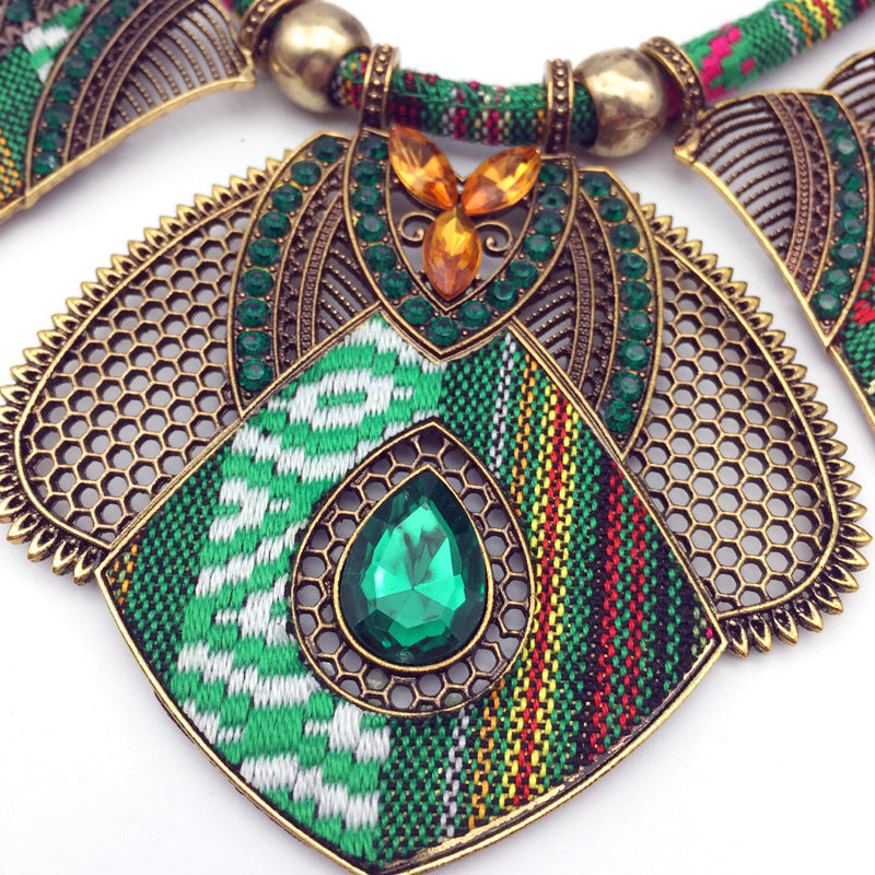 Bohemian Ethnic Style Exaggerated Necklace, Color Alloy Diamond Necklace Female Jewelry