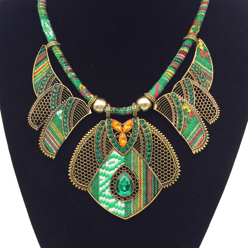 Bohemian Ethnic Style Exaggerated Necklace, Color Alloy Diamond Necklace Female Jewelry