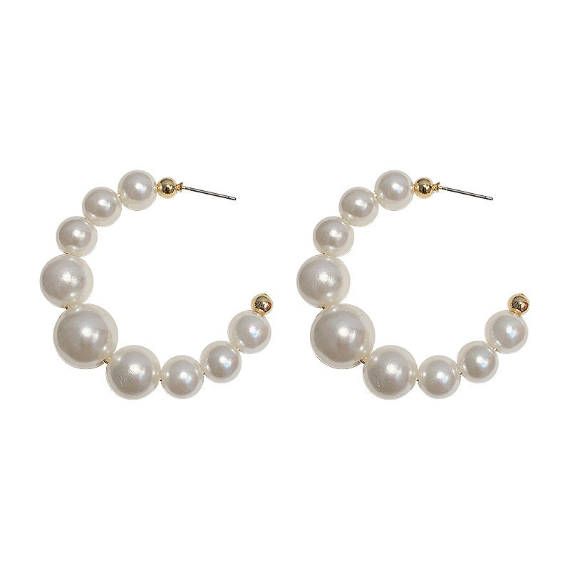 Women's Exaggerated Pearl Hoop Earrings