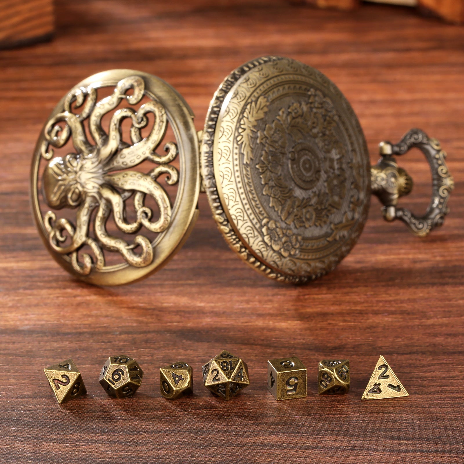 Thick Chain Octopus Symmetrical Pocket Watch Set And Mini DND Dice Set, Equipped With 7 Game Polyhedral Metal Dice Dragons And Dungeon Tabletop Role-playing Game Dice