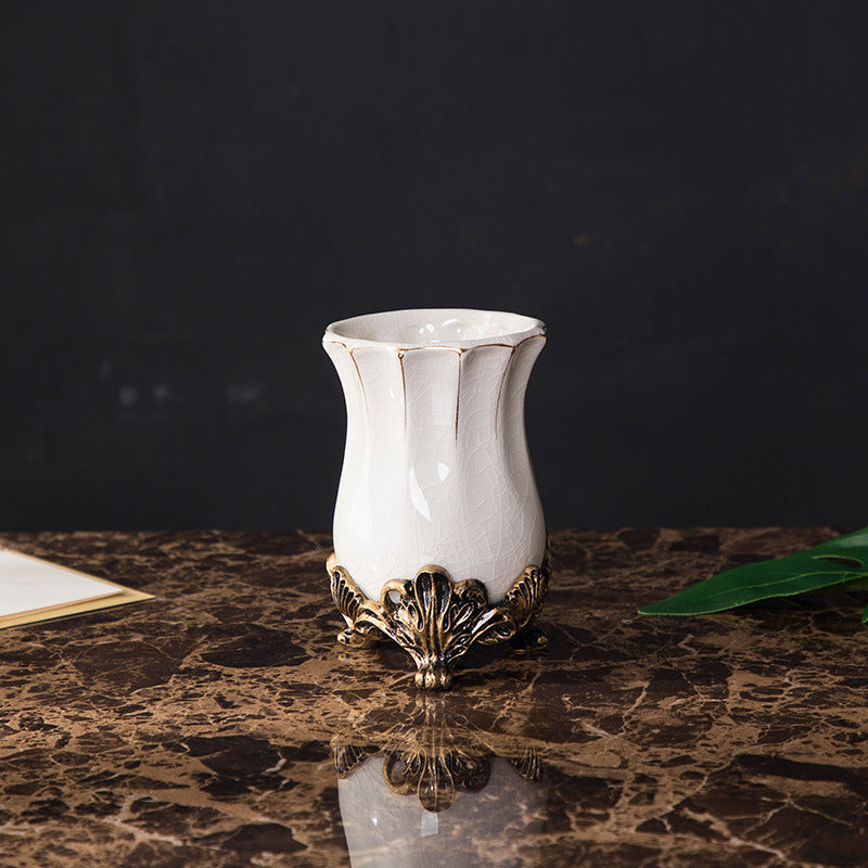 European Style Ceramic Lotion Bottle Resin Soap Bottle