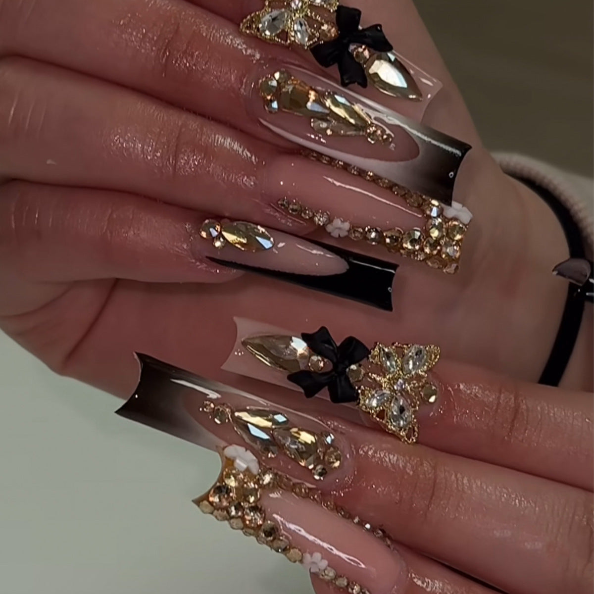 Rectangular Black French-Style Three-Dimensional Butterfly Detachable Fake Nails