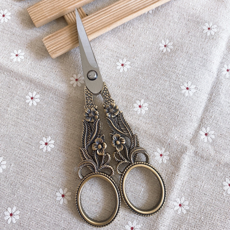 New Retro Daffodil Scissors Stationery Office Supplies
