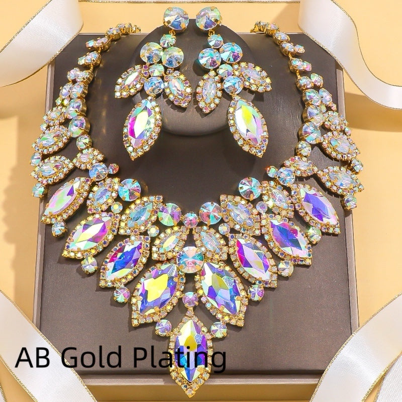European And American Luxury Leaf Necklace Suit