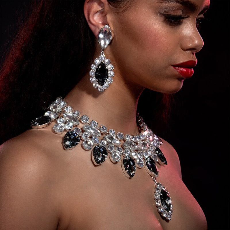 Women's Drop-Shaped Multi-Layer Clavicle Chain Accessories