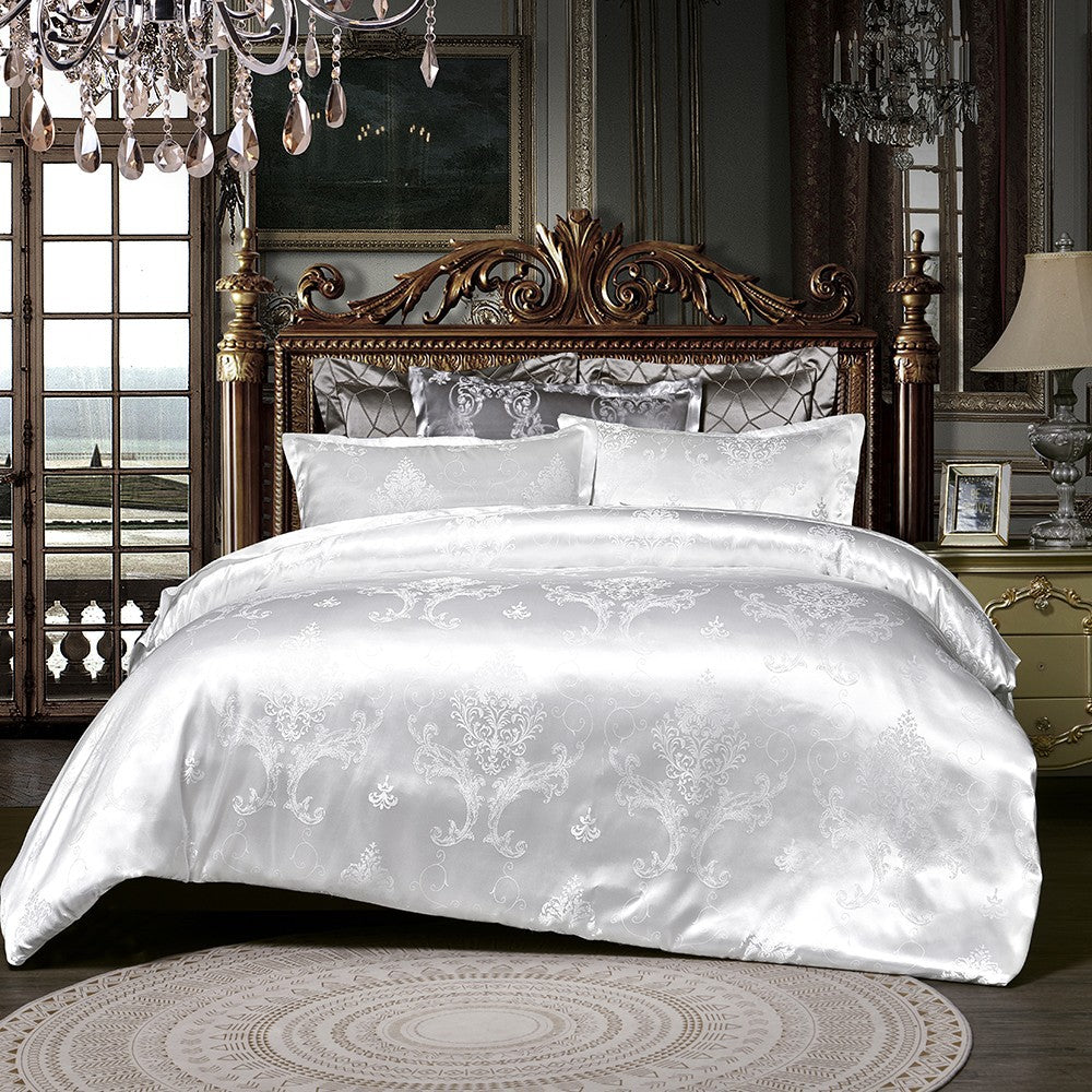 Luxurious Bedding Set