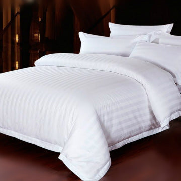 Four-Piece Hotel bedding