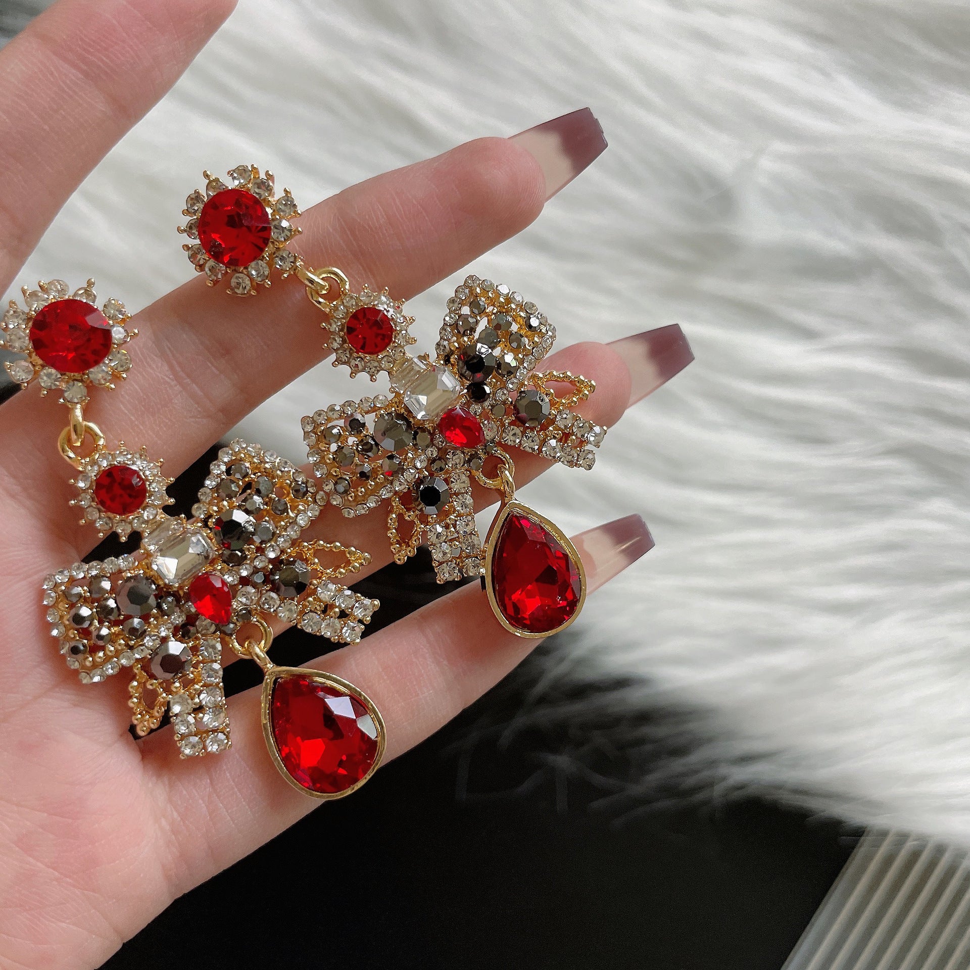 French Retro Baroque Light Luxury High-End Earrings