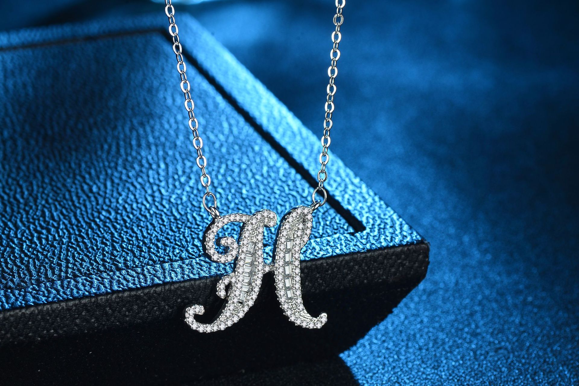 English Letter Super Flash Zircon Necklace