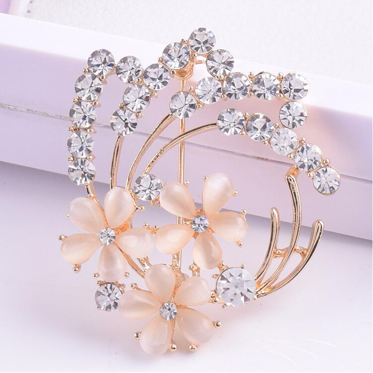 High-End Flower Corsage, Opal Vintage Brooch, Wedding Corsage