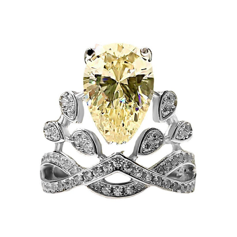New Pear-Shaped Water Drop Personalized Yellow Diamond Crown 8x12mm Ring