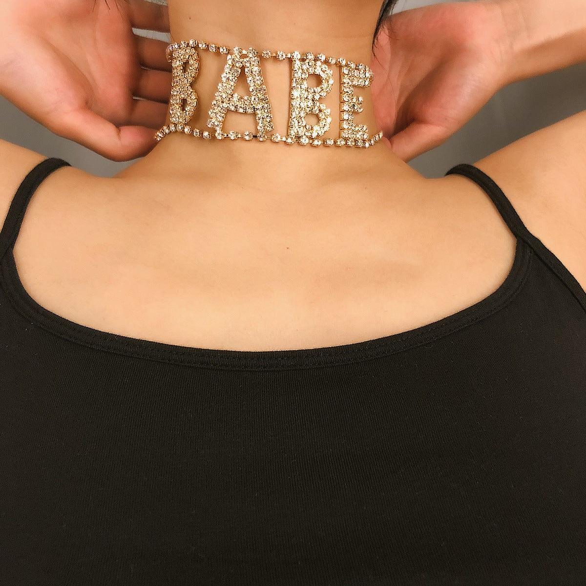 Personality Exaggerated Nightclub Flash Diamond Necklace