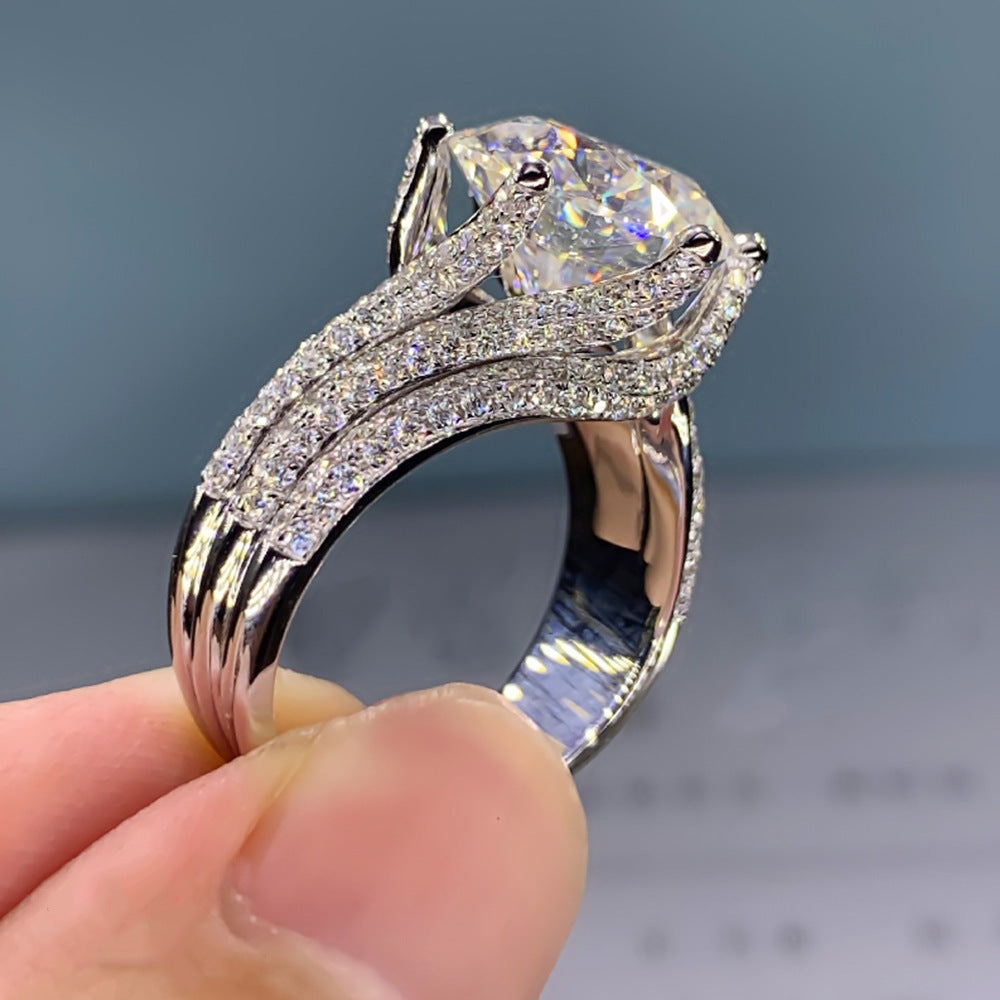 5 Karat Moissanite Six-Claw Luxurious Cluster Female