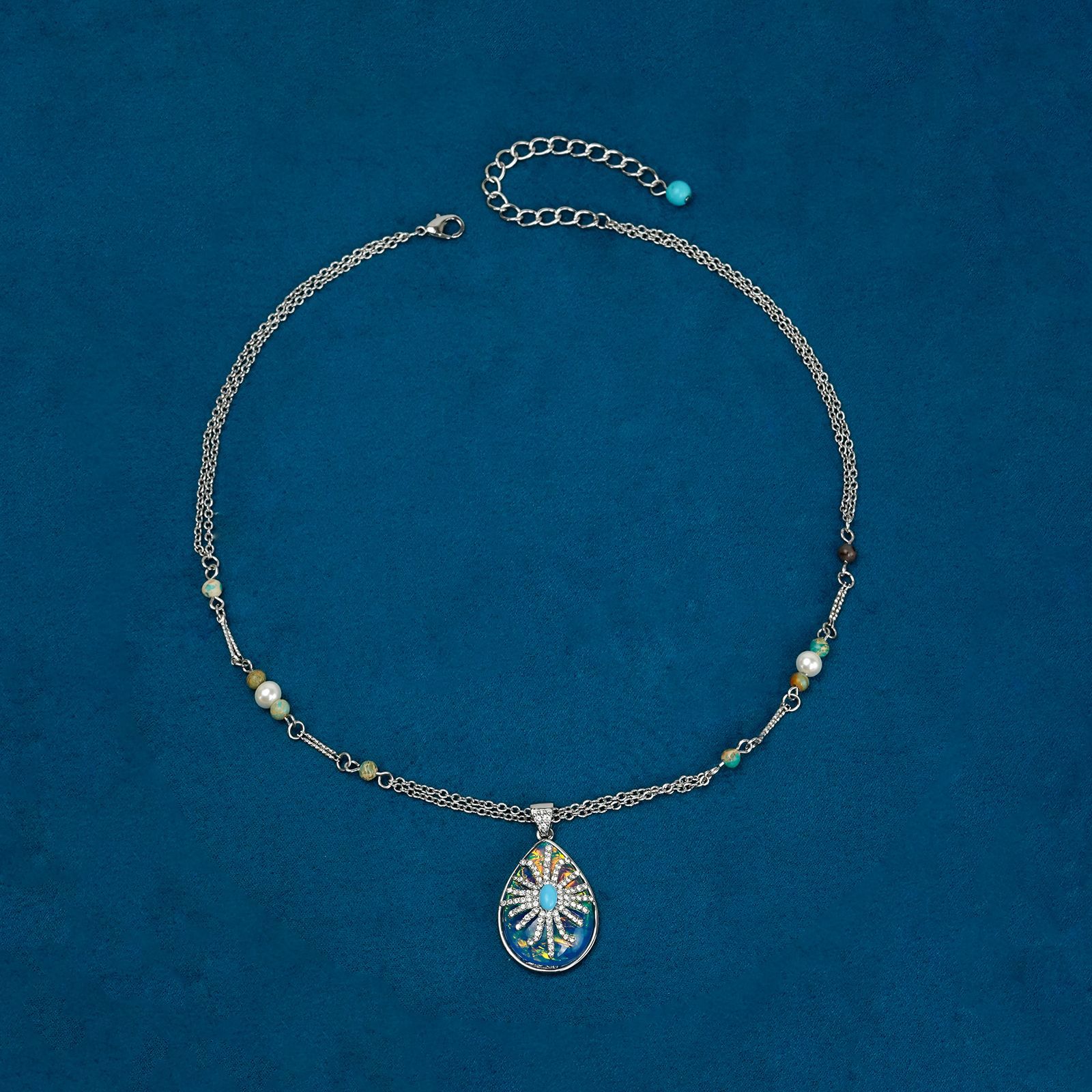Temperament Palace Feng Shui Drop Shaped Earnail Necklace Set