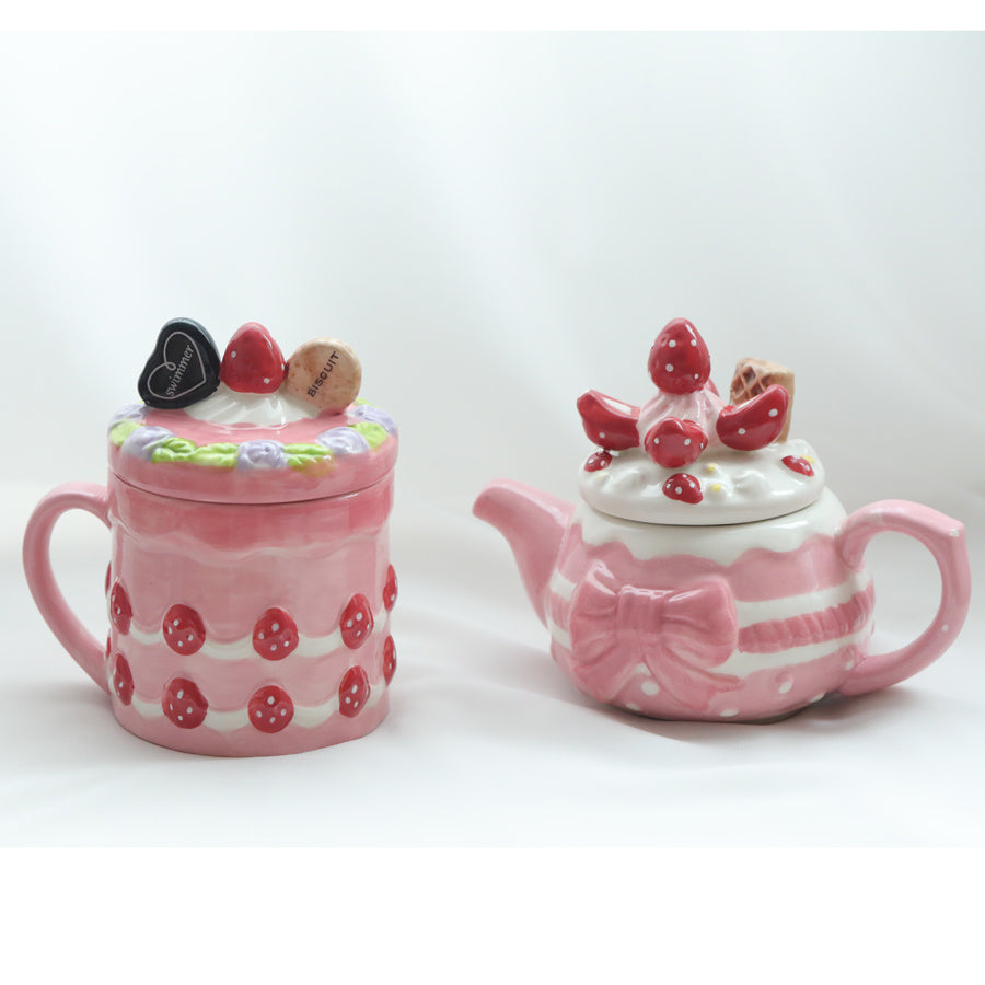 Ceramic Strawberry Mug With Lid
