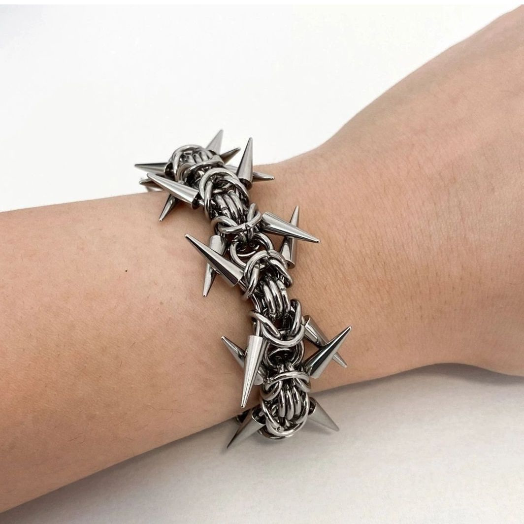 Niche Punk Heavy-Duty Bracelet And Necklace