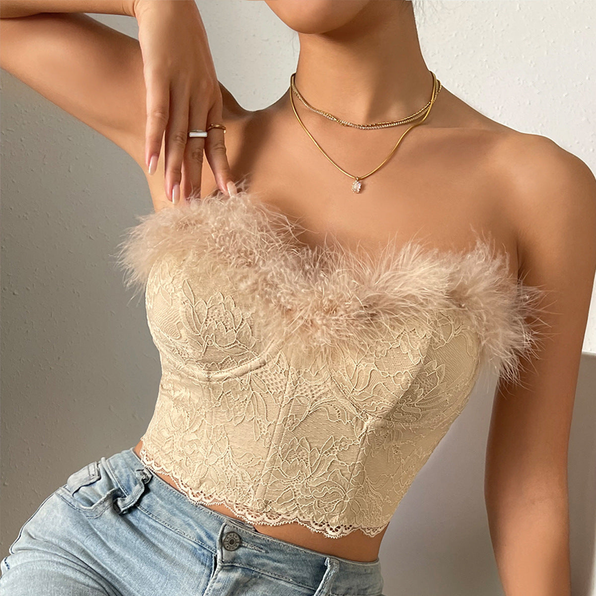 Women's Fashionable Lace Low-Cut Tube Top