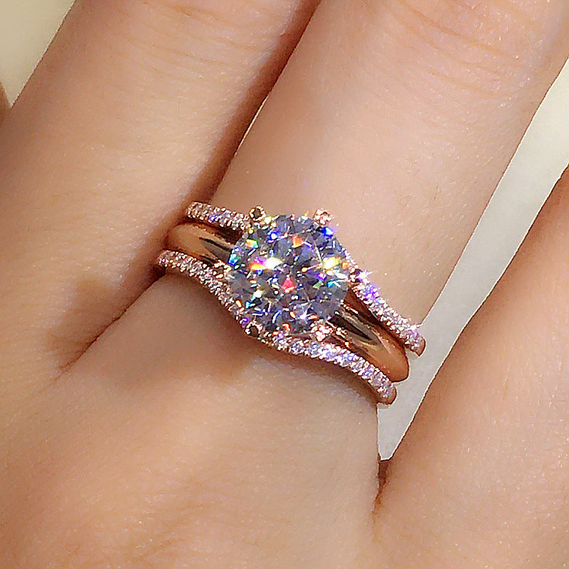 Fashion Six-Claw Cubic Zirconia Ring