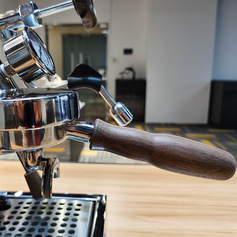 Semi-Automatic Commercial Italian Coffee Machine by Hand