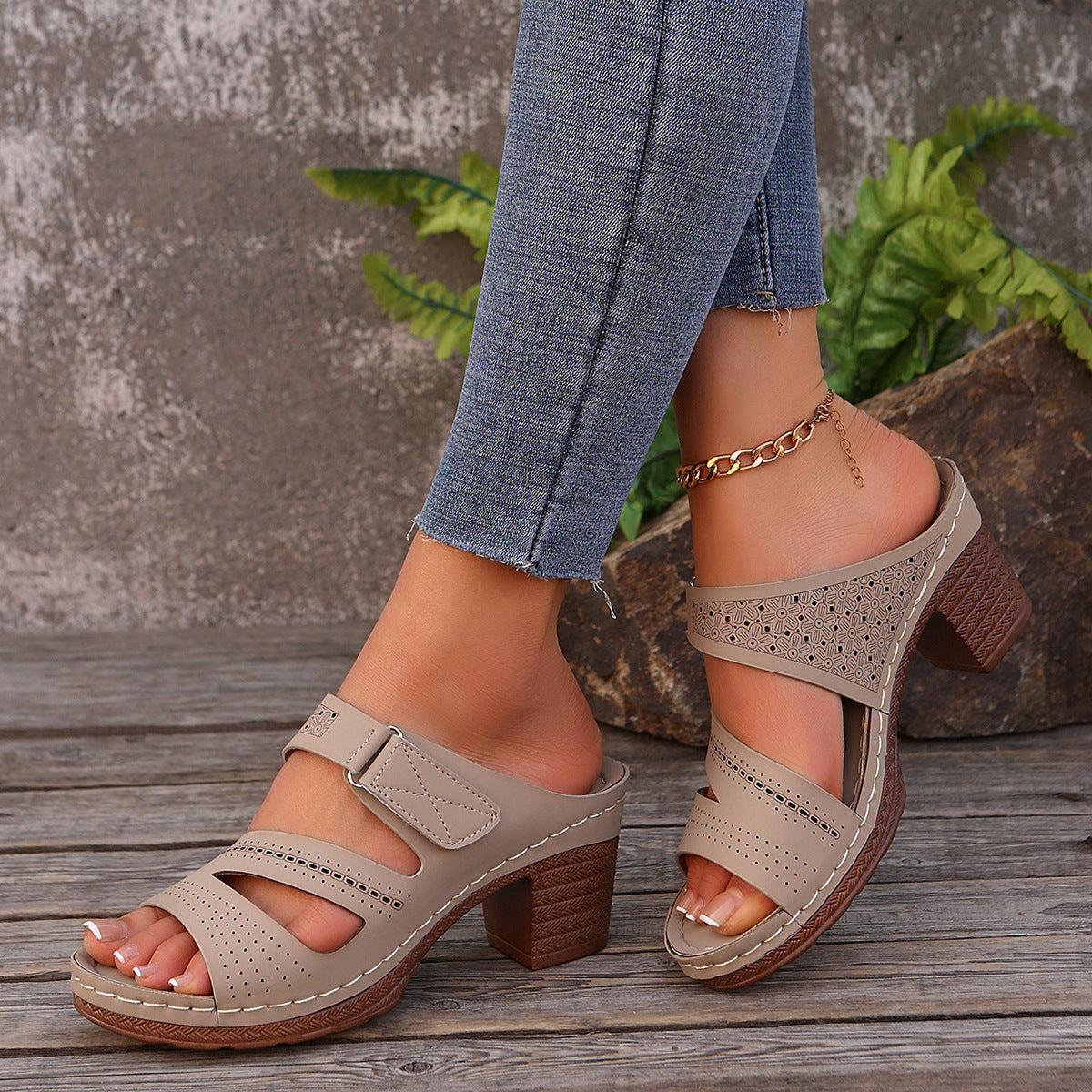Square-Heeled Peep-Toe Slides Shoes Summer Casual Chunky Heel Sandals Solid Color Slippers