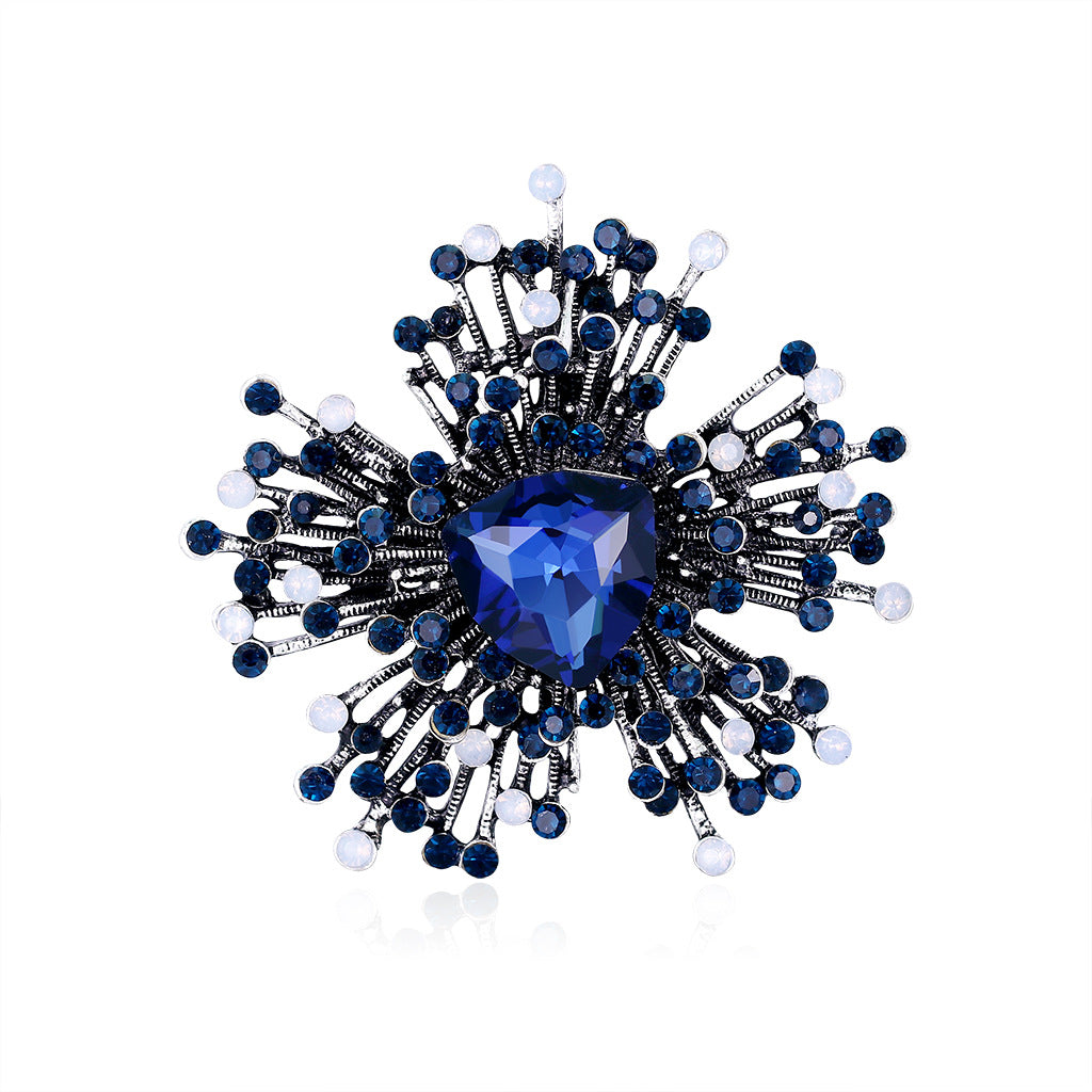 Alloy Diamond Irregular Glass Corsage