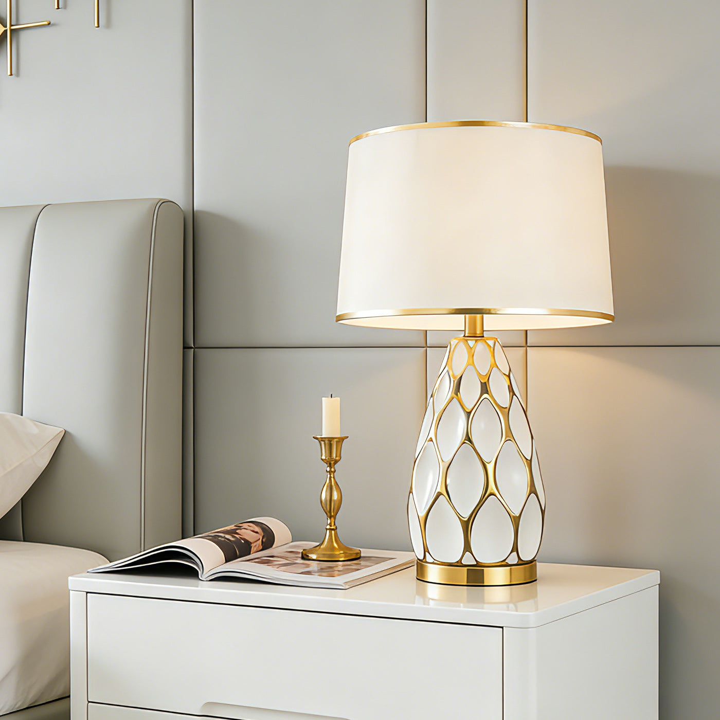 Modern Light-Luxury Creative Honeycomb Ceramic Table Lamp