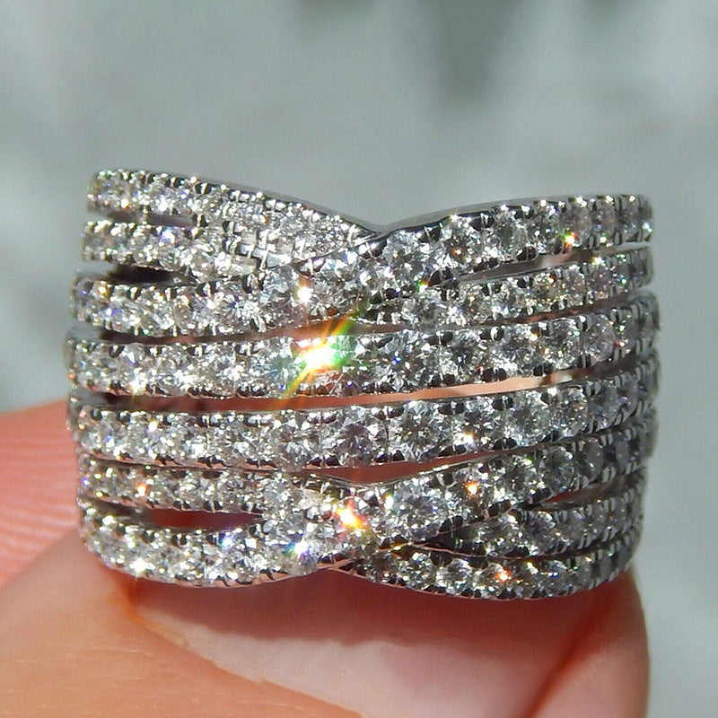 Shimmering Light-Luxury-Style High-End Jewelry Ring