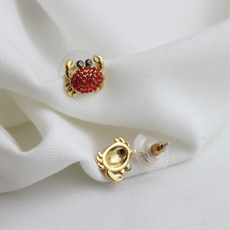 Red  Diamond Like Asymmetric Small Crab Earrings
