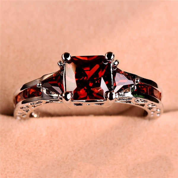 Fashion Female Zircon Black Gemstone Ring