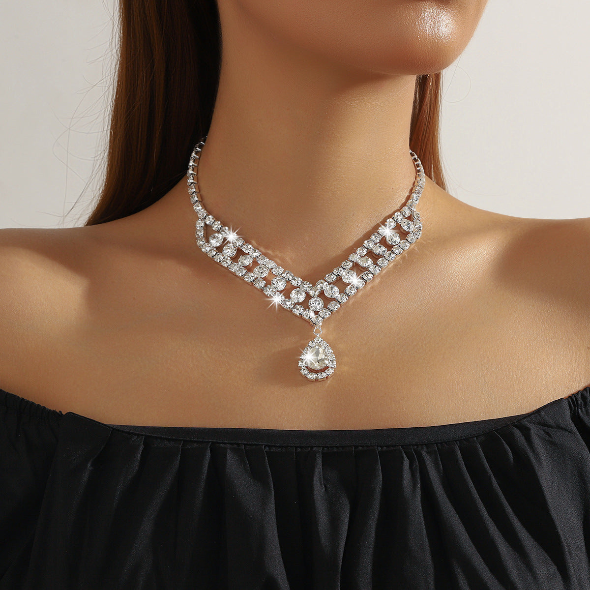 Necklace Clavicle Chain Multi-Layer Crystal Pendant Necklace Wedding Decoration Tide