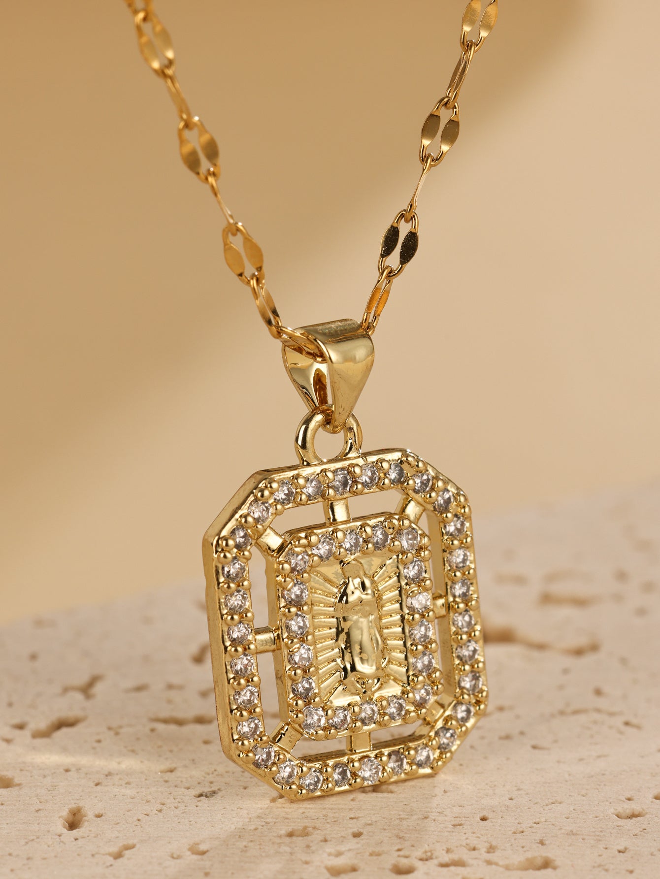 Classic Hollow Square Pendant Necklace, Elegant And Luxurious, Versatile Necklace