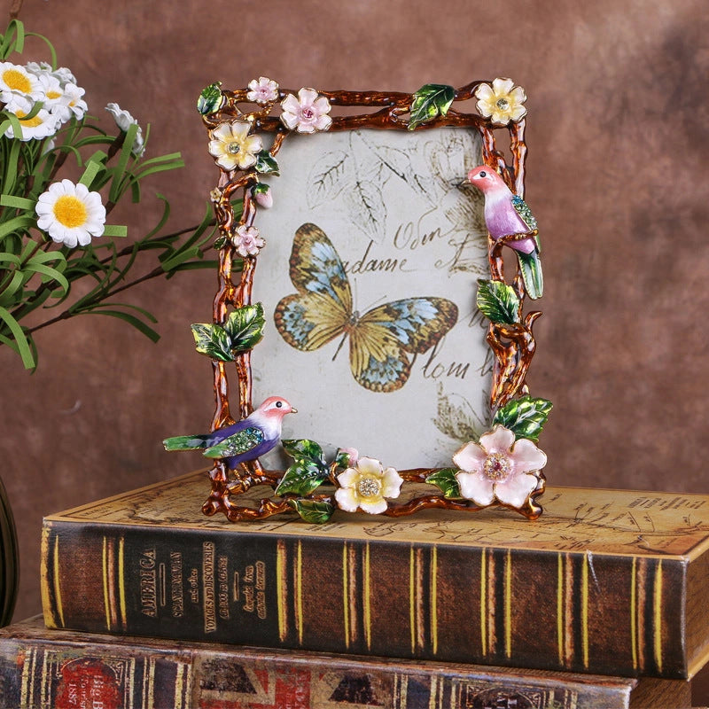 European Creative Enamel Metal Photo Frame