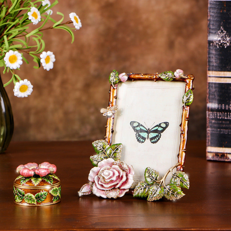 European Creative Enamel Metal Photo Frame