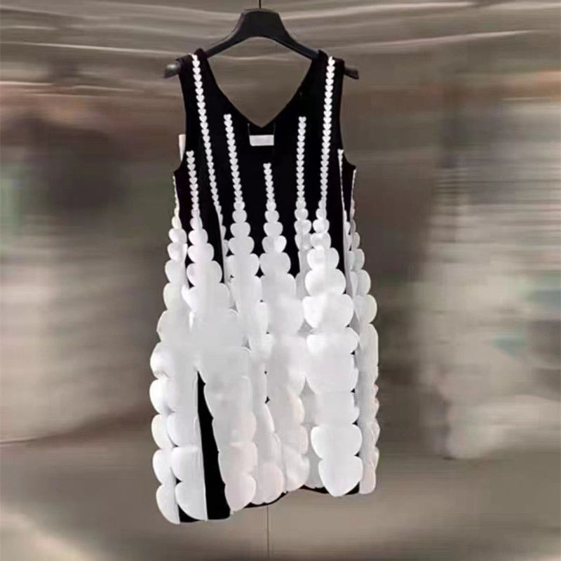 Design Sense Heavy Industry Hong Kong-Style Chic Dress